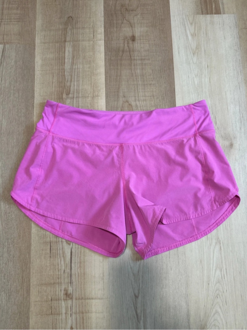 Women’s Lululemon Athletica Speed Up 2.5 High Rise Running Shorts Pink Size 8T